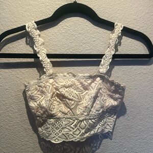 Aerie Women’s Cream Colored Bralette Top Lace Eyelet Size XS